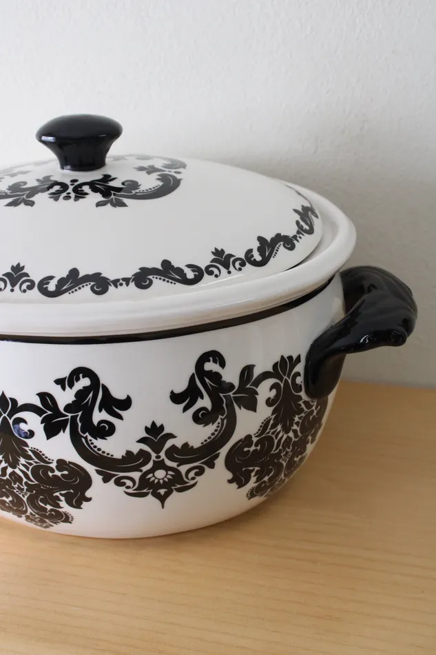 Celebrating Home Celebrating Home White Black Flora Filigree Oval Lidded Serving Pot Rings