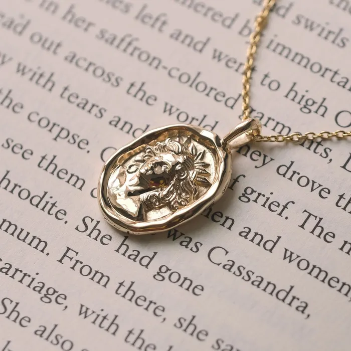 COMMON ERA Necklaces Cassandra of Troy Molten Gold Pendant