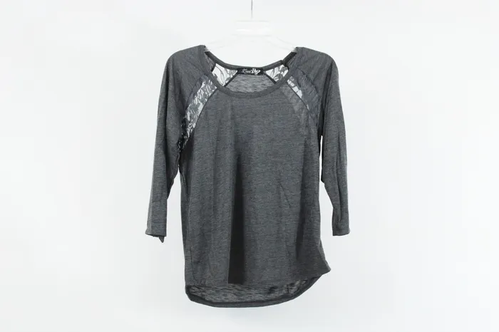 Lena Lace Detail Gray Top M Lena Earrings