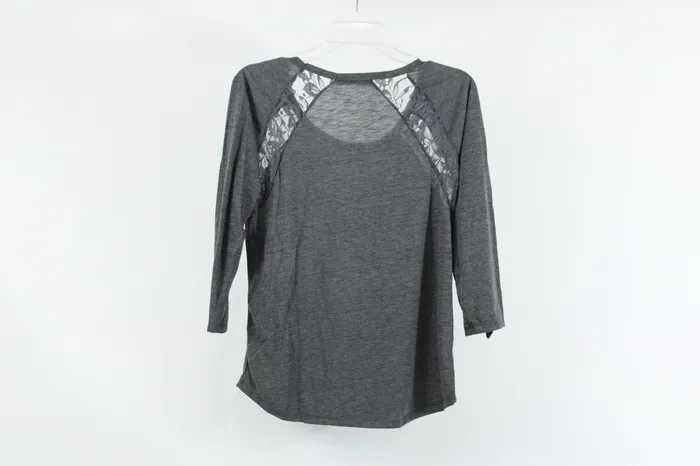 Lena Lace Detail Gray Top M Lena Earrings