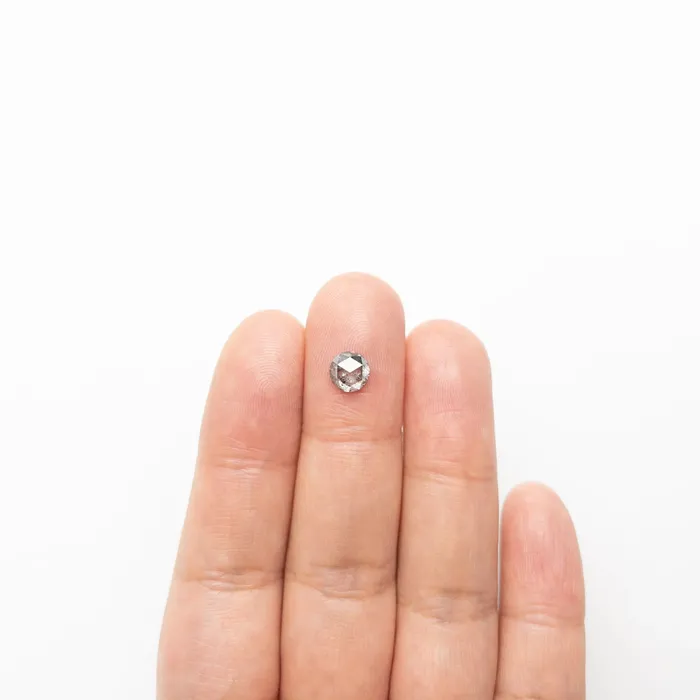 Misfit Diamonds Rings 107ct 606x603x328mm Round Rosecut 2234530