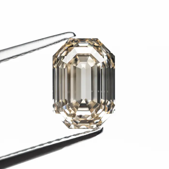 Misfit Diamonds Rings 209ct 856x590x420mm VS2 QR Cut Corner Rectangle Step Cut 2499001