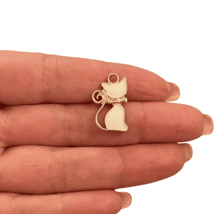 Peppy Beads Rings White Enamel Cat Charm