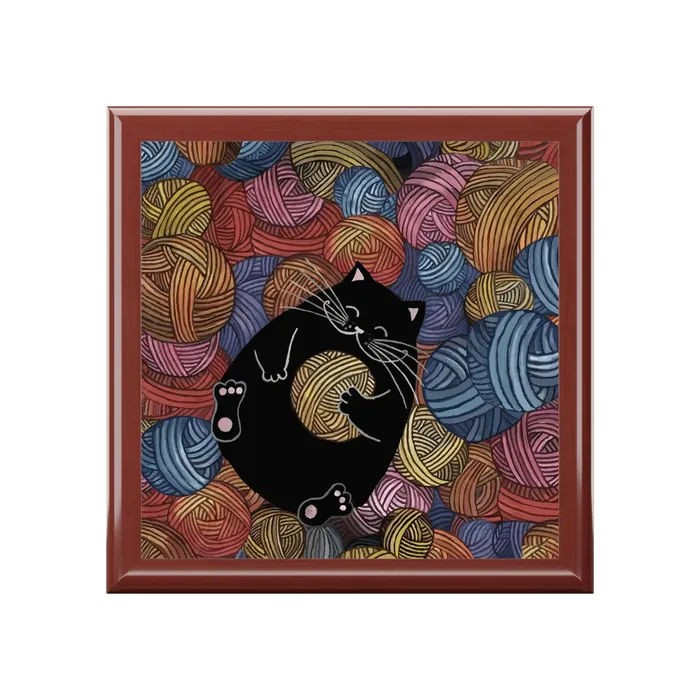 Portraits by NC Necklaces Jewelry Box Cute Cat Playing with Yarn
