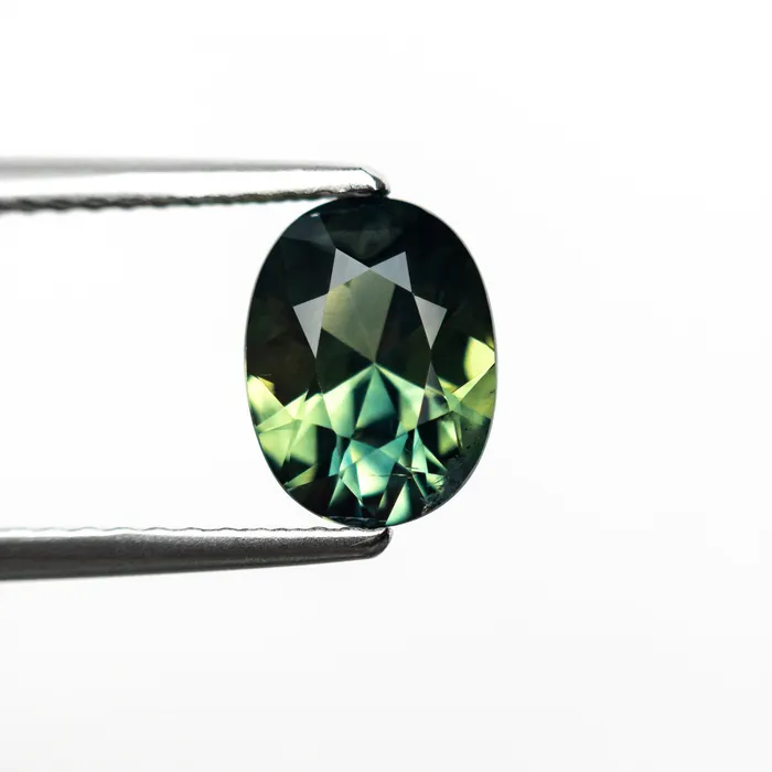 Rings GreenTeal Brilliant Sapphire 145ct Oval Misfit Gems