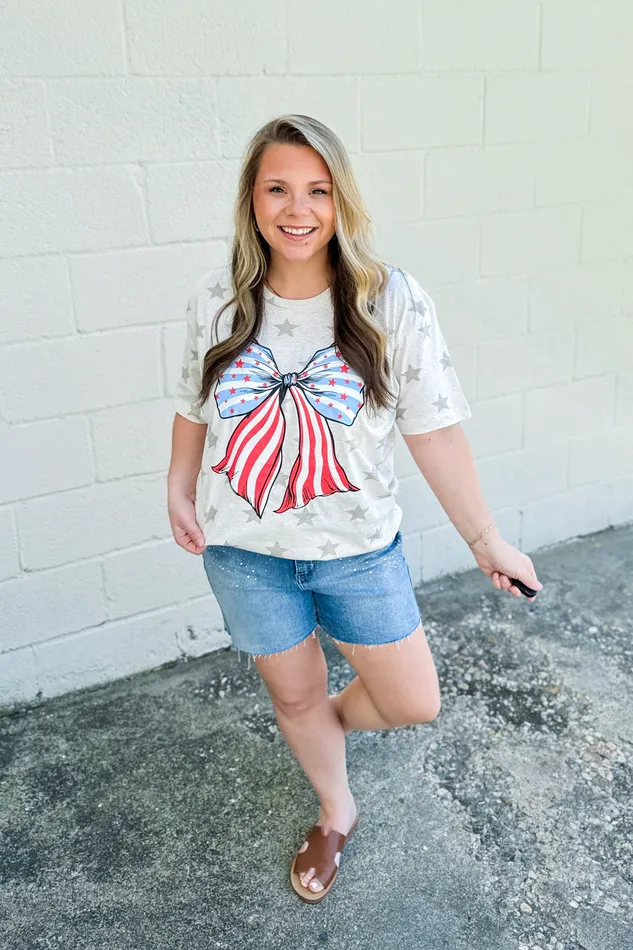 Rings JL Franklins USA Bow Graphic Tee Neutral Stars