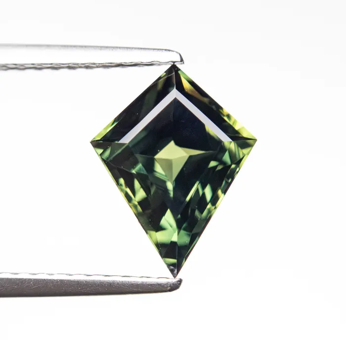 Rings Misfit Gems GreenTeal Step Cut Sapphire 213ct Kite