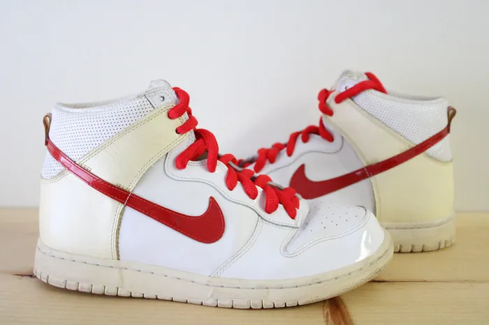 Rings Nike Dunk High Top 60 Rare Style White Cream Red Sneakers Mens Size 10 Nike Rings Nike Dunk High Top 60 Rare Style White Cream Red Sneakers Mens Size 10 Nike