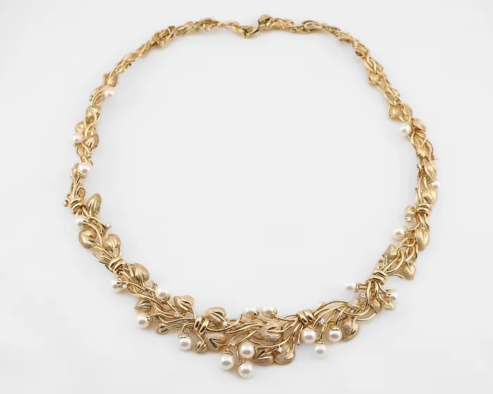 1970s Akoya Pearl Diamond Gold Necklace Isadoras C Necklaces
