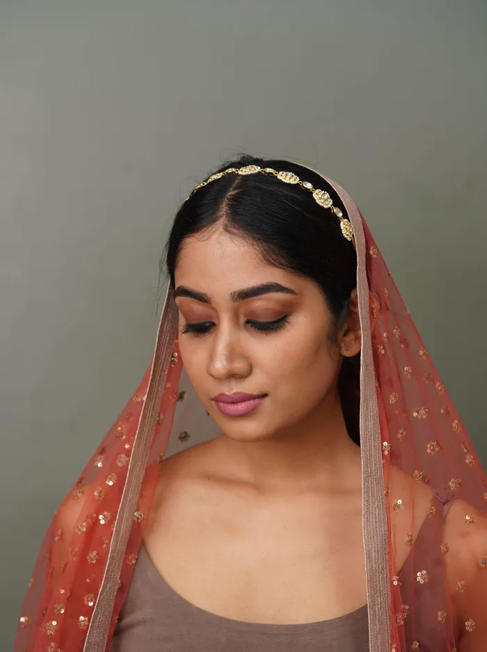 Attrangi Phool si Ek ladki sheeshband Earrings Attrangi Phool si Ek ladki sheeshband Earrings