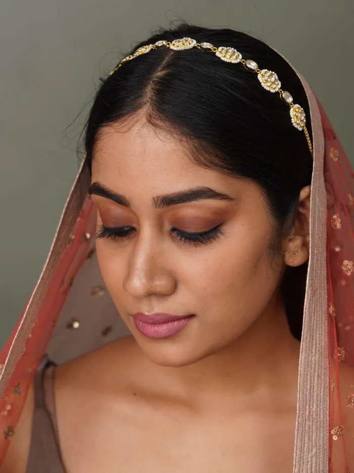 Attrangi Phool si Ek ladki sheeshband Earrings Attrangi Phool si Ek ladki sheeshband Earrings