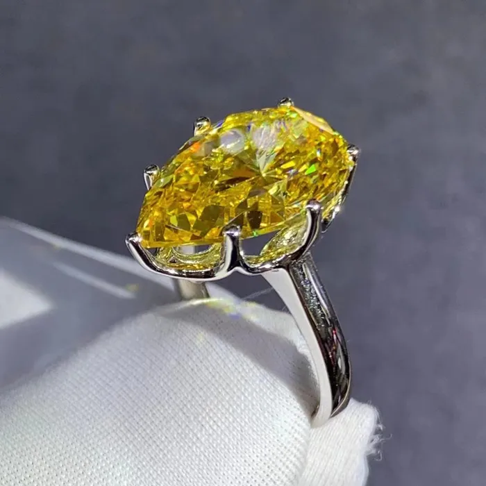 BIG 8 Carat KM Colorless Pear Cut Moissanite Ring 7 Prong Solitaire VVS Leyloon Jewelry Rings