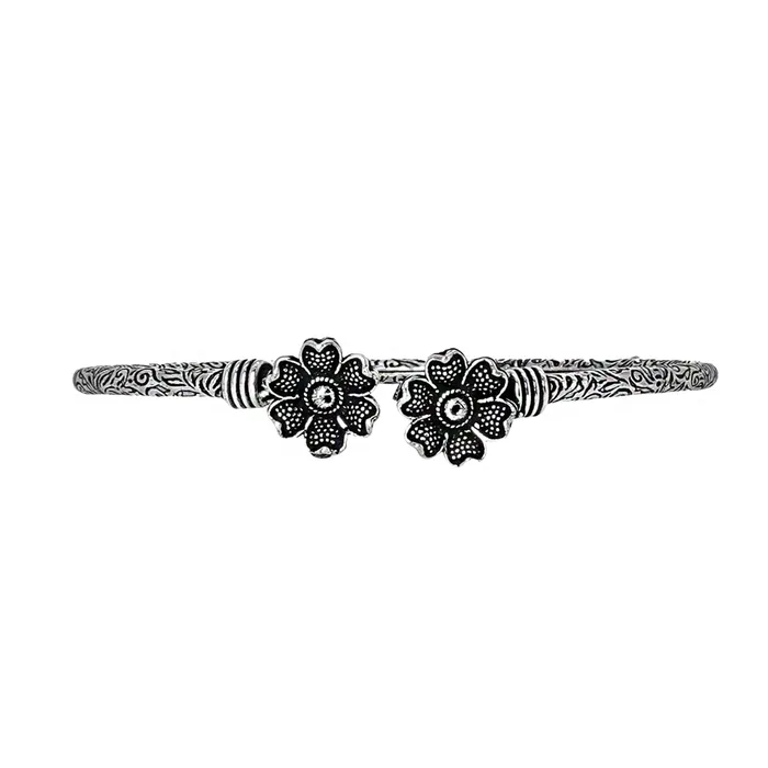 Bracelets Teejh Aastha Silver Oxidised Floral Bracelet Teejh Bracelets Teejh Aastha Silver Oxidised Floral Bracelet Teejh