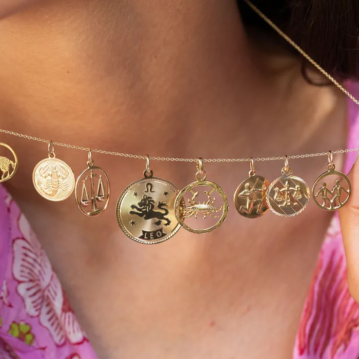 Charm Necklaces Sagittarius 9k Gold Zodiac Charm Vintage