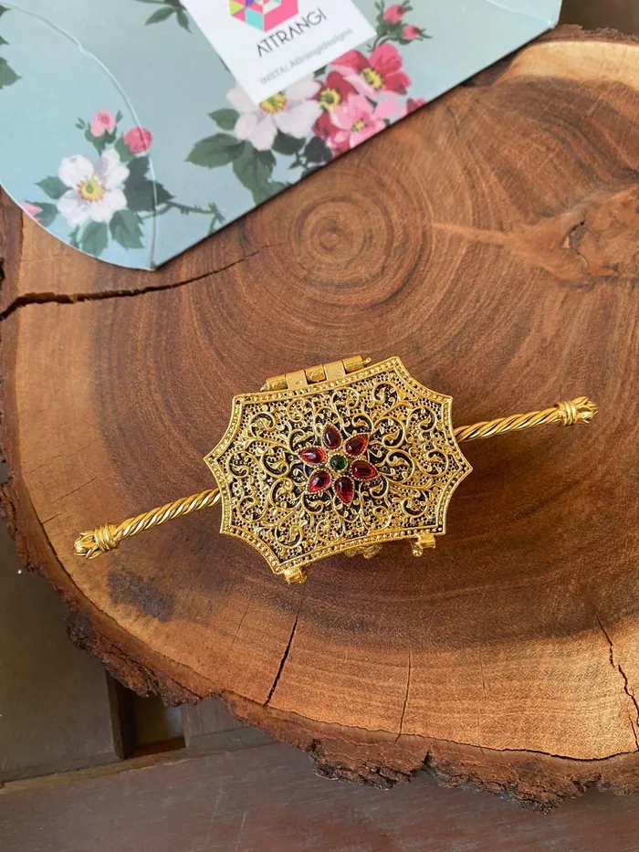 Doli Pe Savaar Dulhan attrangi Earrings
