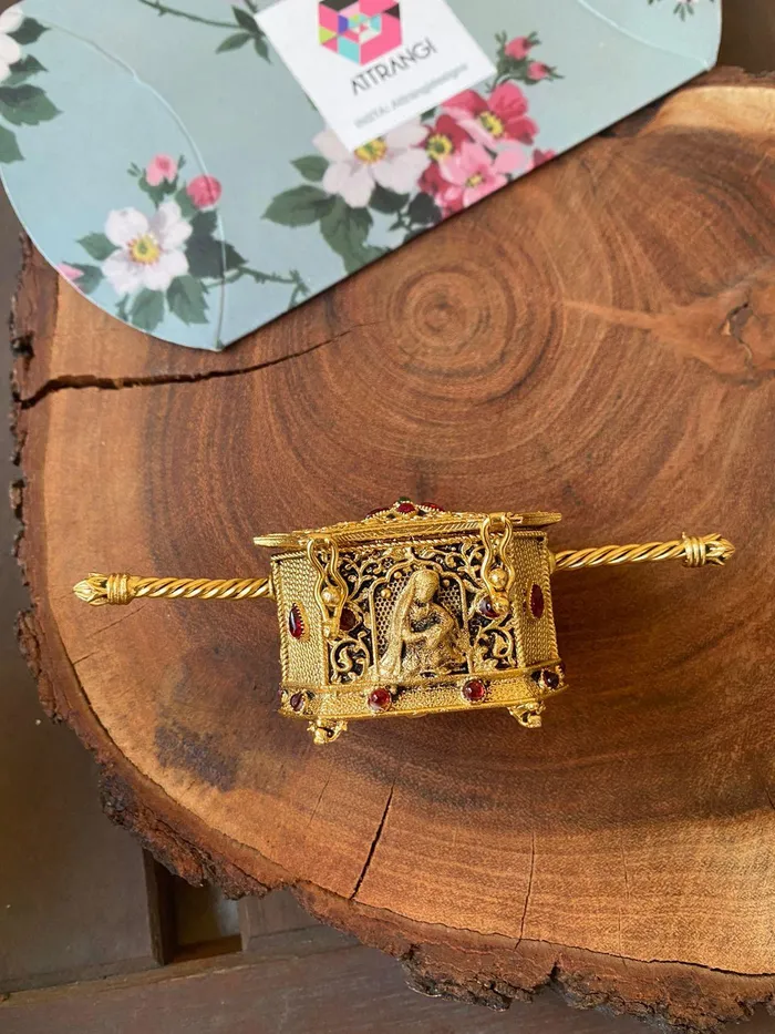 Doli Pe Savaar Dulhan attrangi Earrings