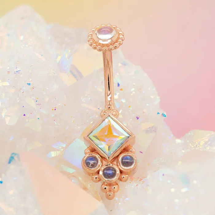 Earrings Body Vision BVLA Sarai Princess Navel Curve in Gold with Rainbow Moonstone Mercury Mist Topaz