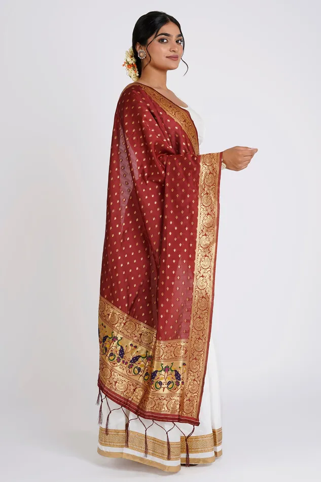 Earrings Teejh Teejh Chandira Burgundy Banarasi Dupatta
