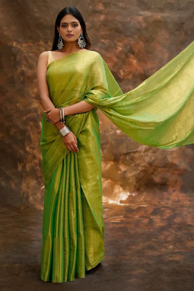 Earrings Teejh Teejh Trishika Green Tissue Saree