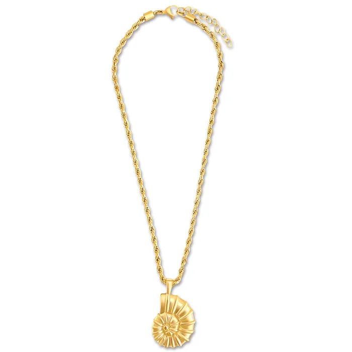 Ellie Vail Necklaces Eliana Oversized Shell Pendant Necklace
