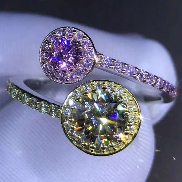 Leyloon Jewelry Rings 15 Carat Round Cut Moissanite Ring Bypass Twotone VVS KM Colorless