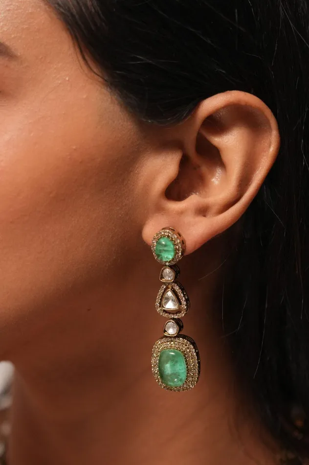 Necklaces Attrangi Amayra Polki And Emerald Necklace Necklaces Attrangi Amayra Polki And Emerald Necklace