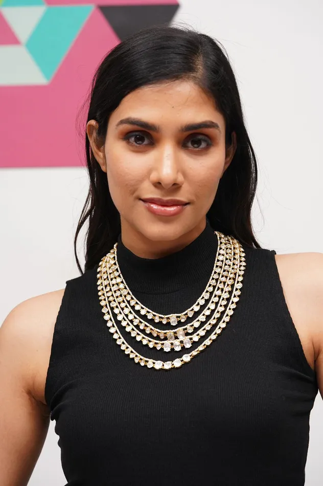 Necklaces Attrangi Aparna 4 Layer Moissanite Polki Necklace