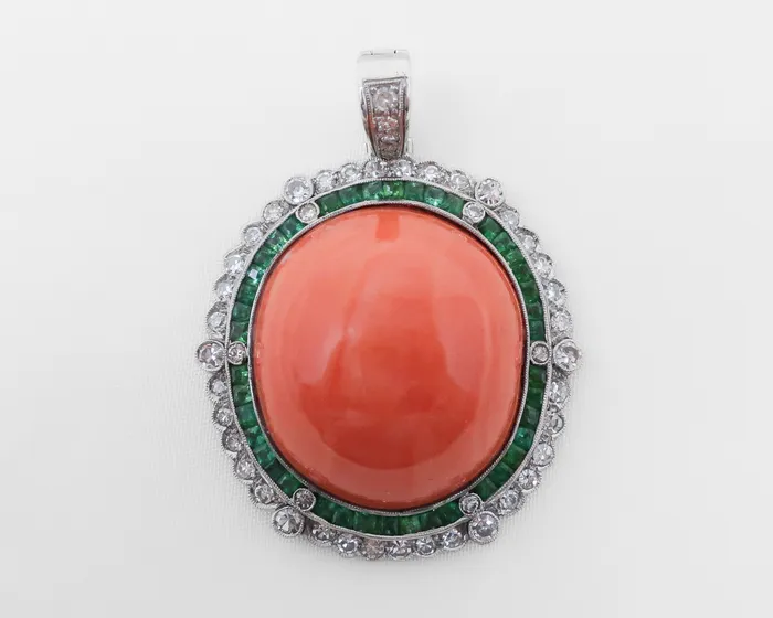 Necklaces Isadoras LD Midcentury Coral Pendant with Emerald Diamond Halo