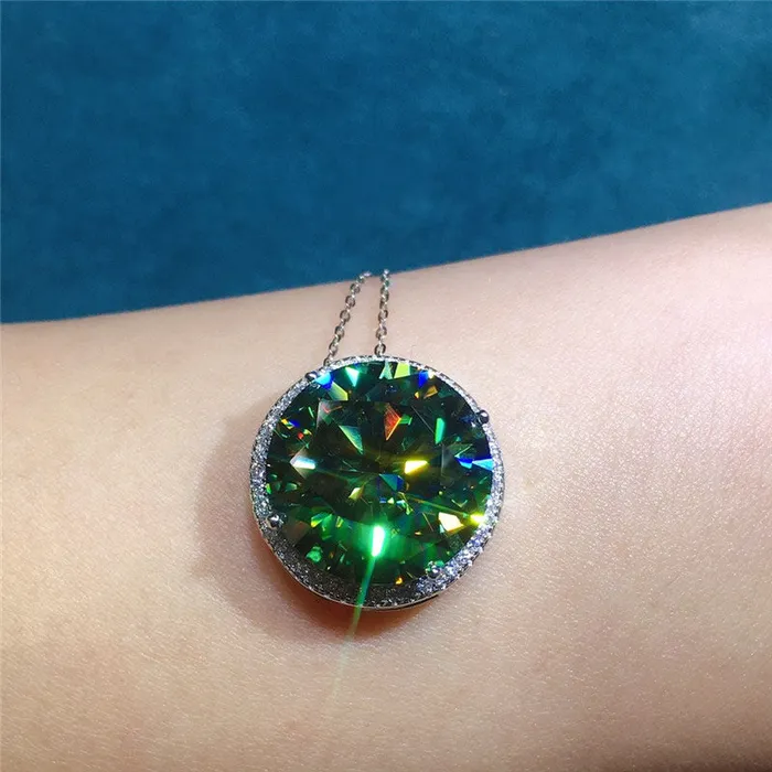 Necklaces Leyloon Jewelry 13 Carat Dark Green Round Cut Floating Halo VVS Moissanite Pendant Chain Necklace