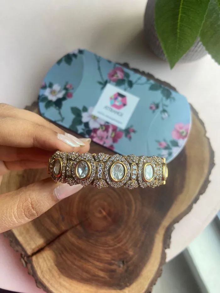 PreStyled Sets Attrangi Shahana Moissanite Antique Gold Diamond Studded Indian Kada PreStyled Sets Attrangi Shahana Moissanite Antique Gold Diamond Studded Indian Kada