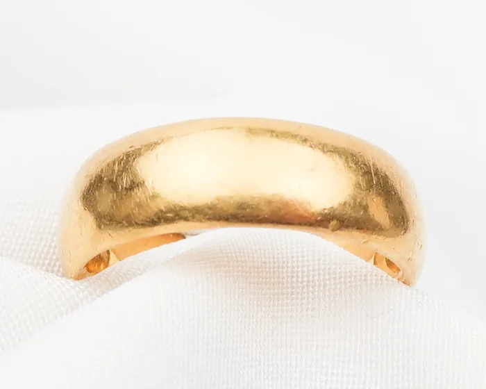 Rings Isadoras LD Victorian 22KT Gold Wedding Band