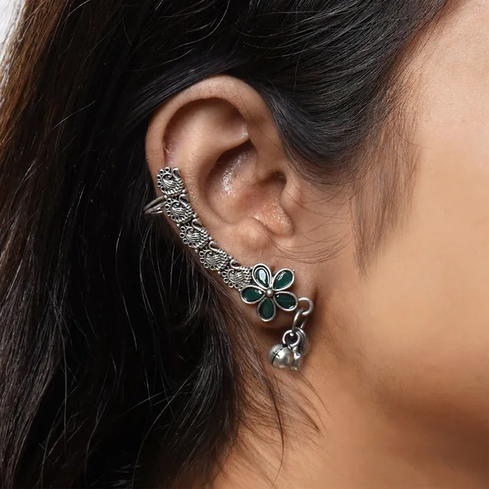 Rings Teejh Teejh Viha Silver Oxidised Green Floral Earcuff Rings Teejh Teejh Viha Silver Oxidised Green Floral Earcuff