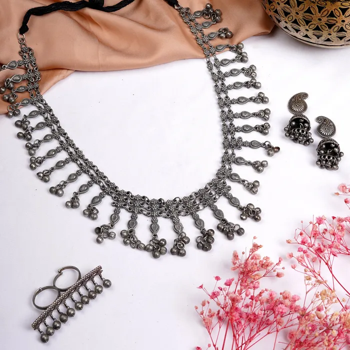 Teejh Akila Silver Oxidised Jewelry Gift Set Teejh Rings