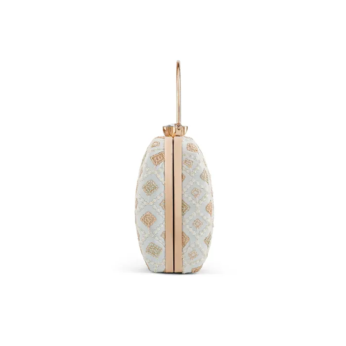 Teejh Kaveri Threadwork Clutch Teejh Earrings