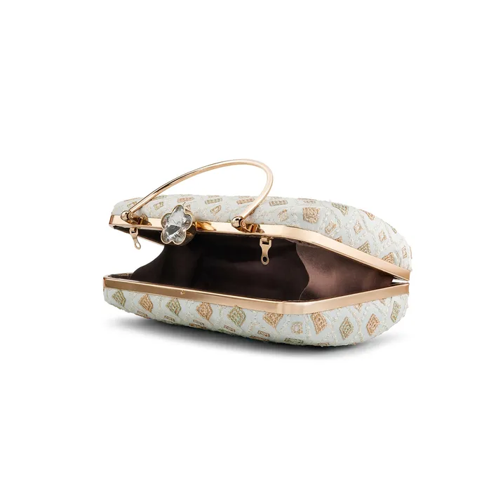 Teejh Kaveri Threadwork Clutch Teejh Earrings