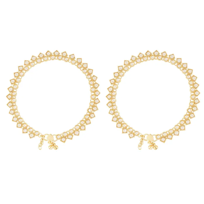 Teejh Teejh Nizamabad Gold Jewellery Gift Set Earrings