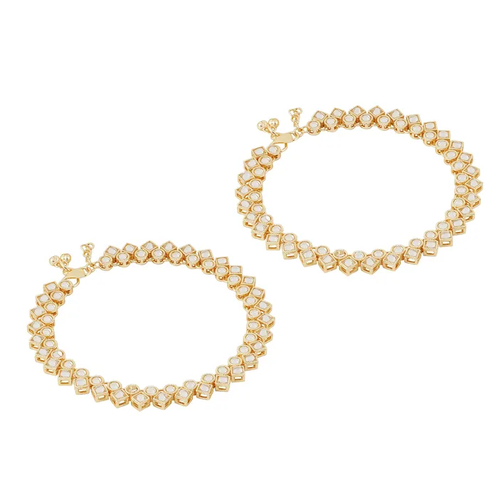 Teejh Teejh Nizamabad Gold Jewellery Gift Set Earrings