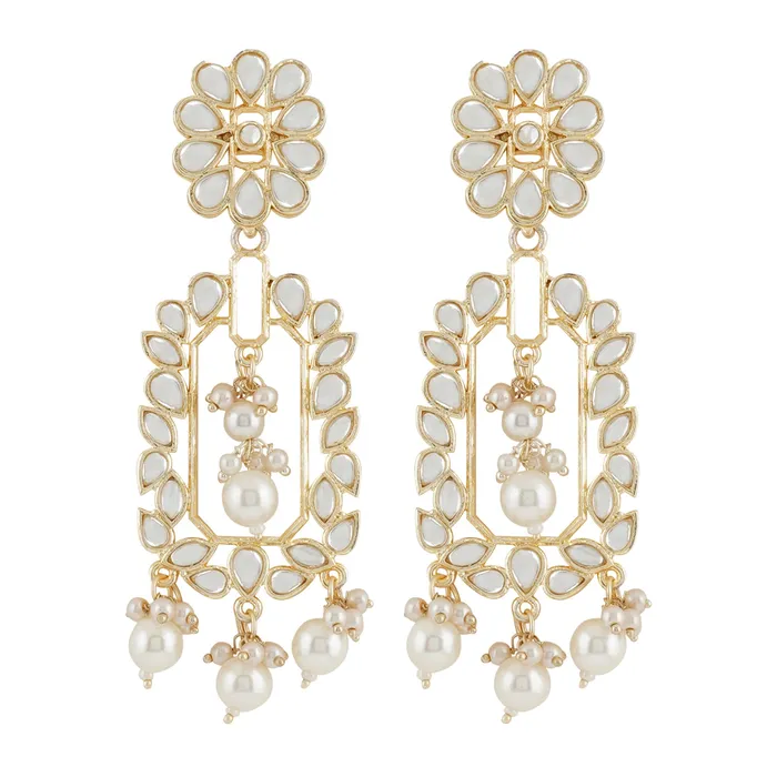 Teejh Teejh Nizamabad Gold Jewellery Gift Set Earrings