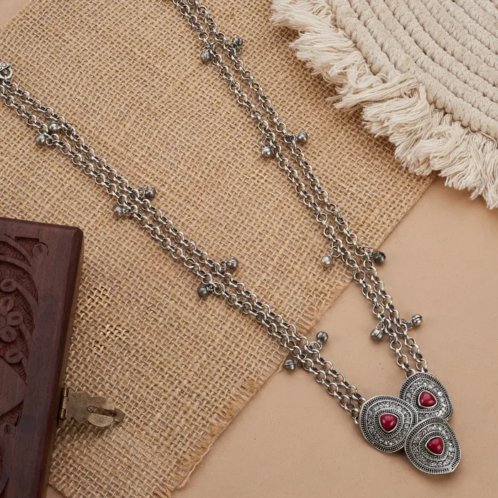 Teejh Vyomini Silver Mehroon Necklace Teejh Necklaces