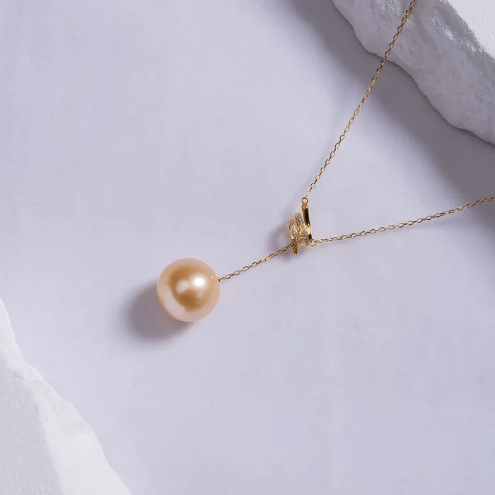 18k Gold Diamond South Sea Golden Pearl Necklace KN00121 Pearly Lustre Necklaces