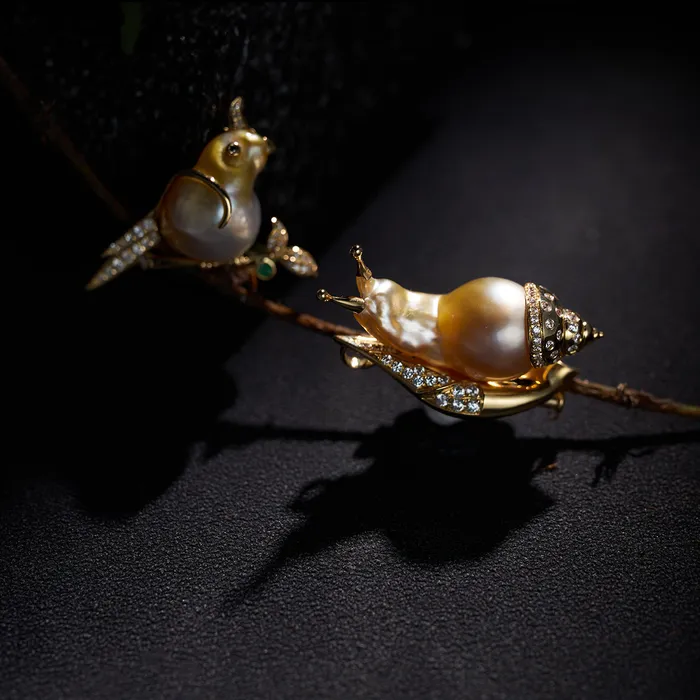 18k Solid Gold Diamond South Sea Baroque Pearl Brooch DR00031 Pearly Lustre Earrings