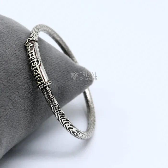 925 Sterling silver Lord Shiva Aum Namah Shivay Mantra bracelet amazing cultural divine bracelet customized Babhubali Kada jewelry nsk659 TRIBAL ORNAMENTS Bracelets 925 Sterling silver Lord Shiva Aum Namah Shivay Mantra bracelet amazing cultural divine bracelet customized Babhubali Kada jewelry nsk659 TRIBAL ORNAMENTS Bracelets