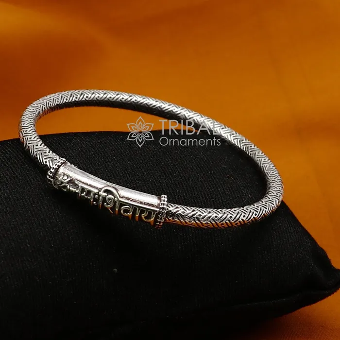 925 Sterling silver Lord Shiva Aum Namah Shivay Mantra bracelet amazing cultural divine bracelet customized Babhubali Kada jewelry nsk659 TRIBAL ORNAMENTS Bracelets 925 Sterling silver Lord Shiva Aum Namah Shivay Mantra bracelet amazing cultural divine bracelet customized Babhubali Kada jewelry nsk659 TRIBAL ORNAMENTS Bracelets