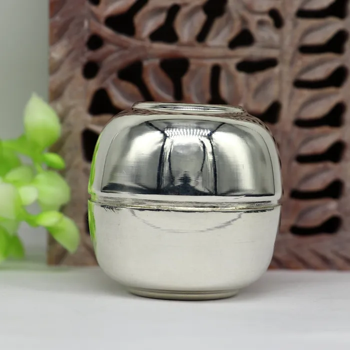 999 fine silver handmade gorgeous small Prasadam bowl or box trinket box container box brides Sindur box solid silver article sv187 TRIBAL ORNAMENTS Necklaces