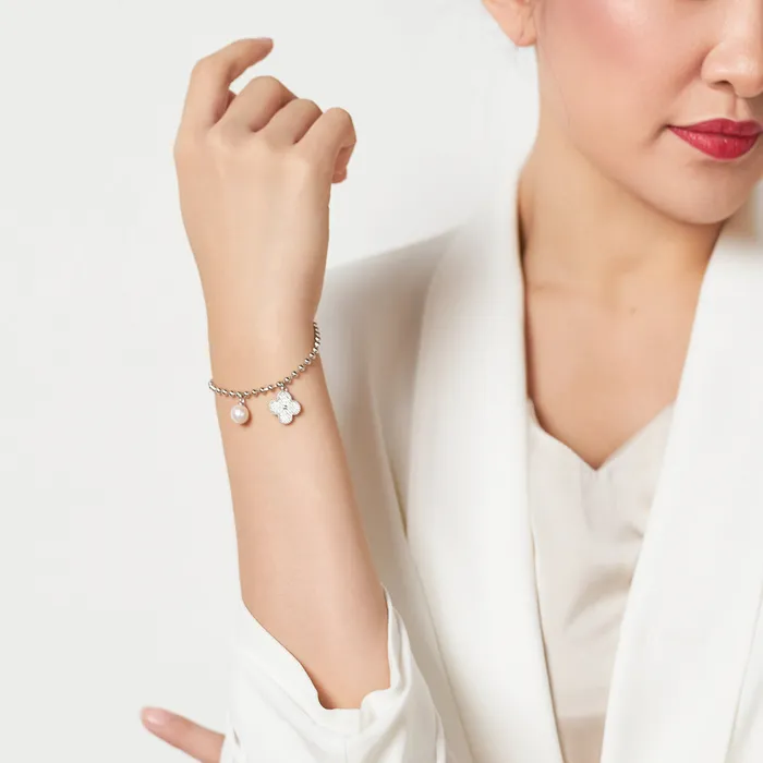Bracelets Pearly Lustre Elegant Freshwater Pearl Bracelet WB00068