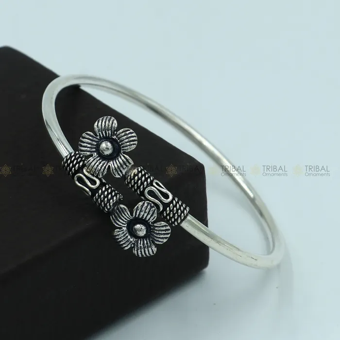 Bracelets TRIBAL ORNAMENTS 925 sterling silver handmade double flower design stylish kada bangle bracelet tribal jewelry nsk867 Bracelets TRIBAL ORNAMENTS 925 sterling silver handmade double flower design stylish kada bangle bracelet tribal jewelry nsk867