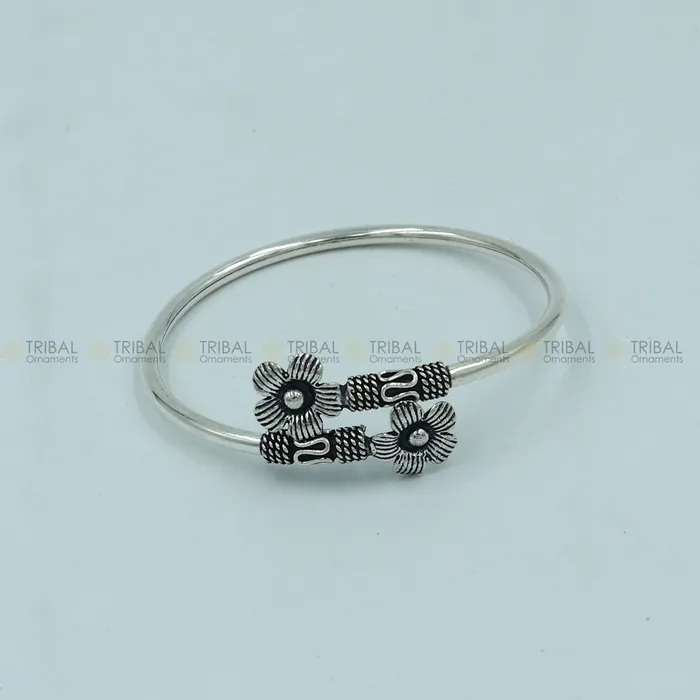 Bracelets TRIBAL ORNAMENTS 925 sterling silver handmade double flower design stylish kada bangle bracelet tribal jewelry nsk867 Bracelets TRIBAL ORNAMENTS 925 sterling silver handmade double flower design stylish kada bangle bracelet tribal jewelry nsk867