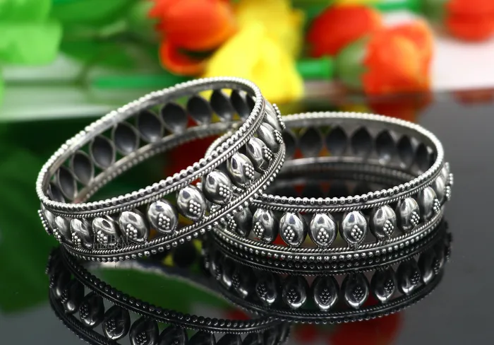 Bracelets TRIBAL ORNAMENTS 925 sterling silver handmade Gorgeous Vintage floral design bangle bracelet tribal ethnic jewelry best bride gifting jewelry nba313 Bracelets TRIBAL ORNAMENTS 925 sterling silver handmade Gorgeous Vintage floral design bangle bracelet tribal ethnic jewelry best bride gifting jewelry nba313