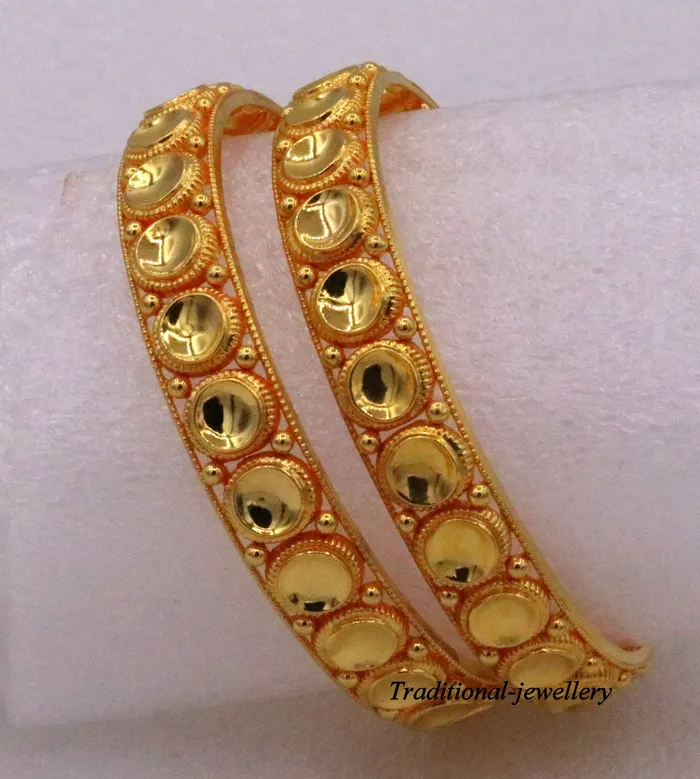 Bracelets Vintage antique design handmade fabulous 22karat yellow gold bangle bracelet Indian tribal antique kangan set ba36 TRIBAL ORNAMENTS Bracelets Vintage antique design handmade fabulous 22karat yellow gold bangle bracelet Indian tribal antique kangan set ba36 TRIBAL ORNAMENTS