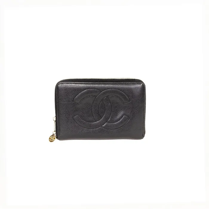 Chanel PreOwned Chanel Vintage Timeless CC Zip Wallet Earrings